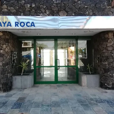 Playa Roca Modern - Seafront Pool Complex דירה קוסטה טגוויסה